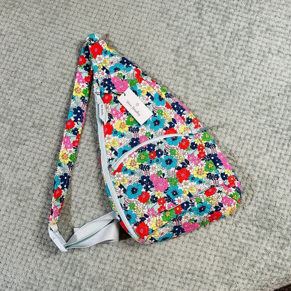 NWT Vera Bradley Essential Sling Backpack One Shoulder Colorful Far Out Floral - Picture 1 of 6